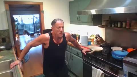 Snapshot of jroge21 chatting on January 2025 12:50:01 AM jroge21 online show from January 2025 12:50:01 AM