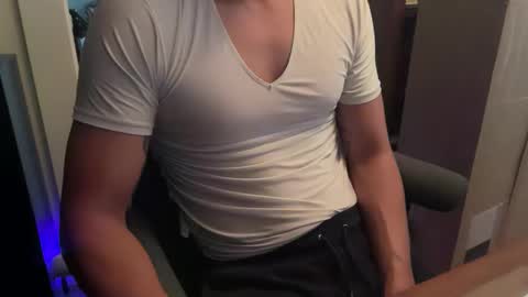Snapshot of jrxguy chatting on May 2026 02:27:02 AM jrxguy online show from May 2026 02:27:02 AM