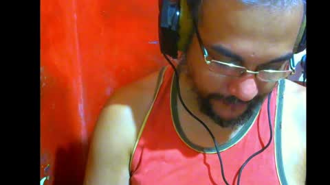 Snapshot of jshepeherdd chatting on April 2026 06:32:01 PM jshepeherdd online show from April 2026 06:32:01 PM