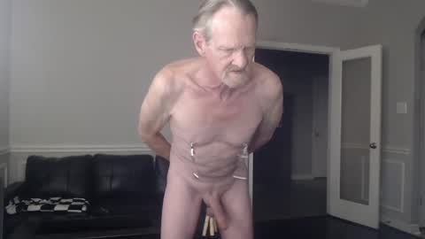 jtull52 online show from December 2024 12:17:02 AM