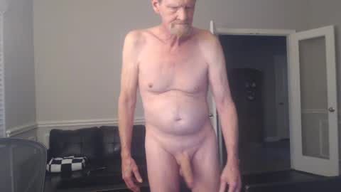 jtull52 online show from February 2025 11:36:01 PM