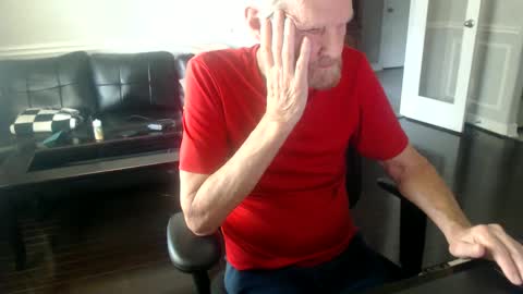 jtull52 online show from September 2025 03:33:01 PM