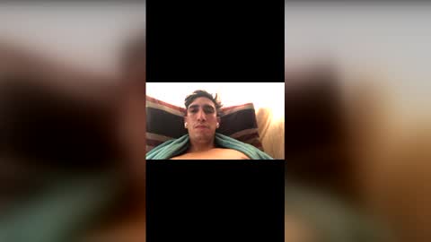 Snapshot of juaaan_sebass08122 chatting on May 2026 01:06:02 PM juaaan_sebass08122 online show from May 2026 01:06:02 PM