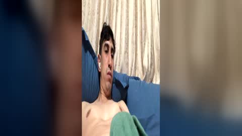 Snapshot of juaaan_sebass08122 chatting on July 2026 10:33:02 AM juaaan_sebass08122 online show from July 2026 10:33:02 AM