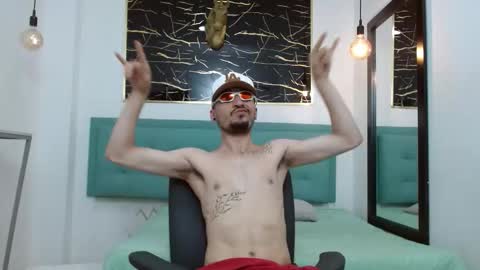 JUAN JOSE online show from February 2026 04:17:02 AM