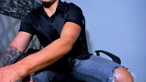 juan_jsmith online show from February 2026 07:11:01 PM