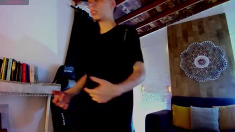 Snapshot of juan_posada1 chatting on February 2026 05:53:02 PM Juan Posada online show from February 2026 05:53:02 PM