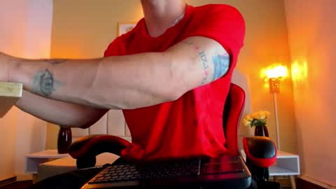 JUAN online show from November 2025 01:46:02 PM