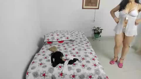 Juana online show from November 2025 03:54:02 PM