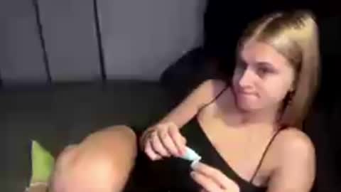 Lola online show from March 2026 09:02:02 AM