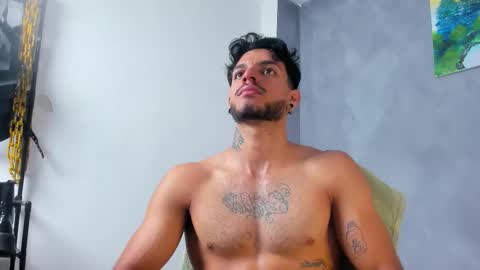 Juan Esteban online show from February 2026 01:58:01 PM