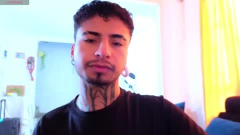 juancamilo66_ online show from May 2026 12:59:01 PM