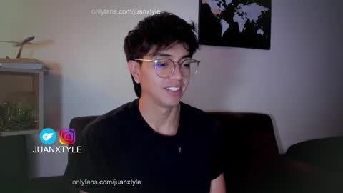 Snapshot of juancamroom chatting on September 2025 06:33:02 PM . online show from September 2025 06:33:02 PM