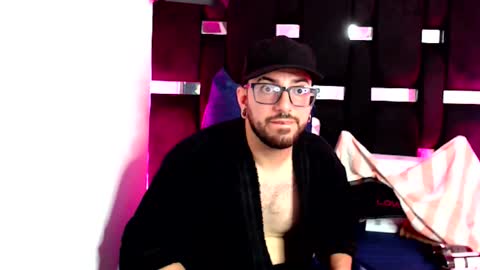Andres online show from March 2026 03:03:02 AM