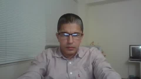 juanearth1 online show from February 2026 11:15:02 PM