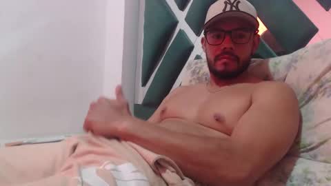 juanfe_style online show from November 2025 04:12:02 PM