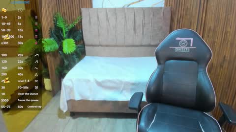 Snapshot of juanita_tay chatting on February 2026 12:00:01 PM JUANITA online show from February 2026 12:00:01 PM