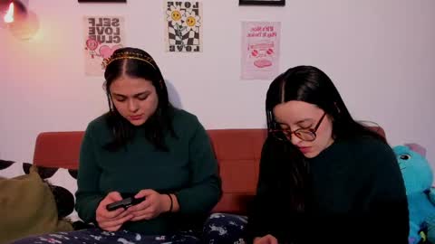 juanitaaa_ online show from May 2026 11:10:02 PM