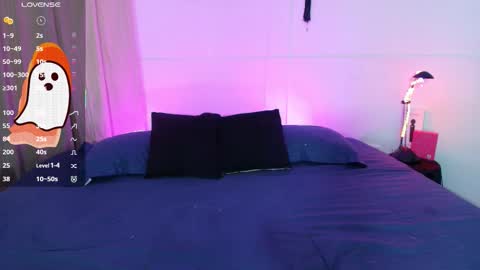 Blue online show from October 2025 04:19:02 PM