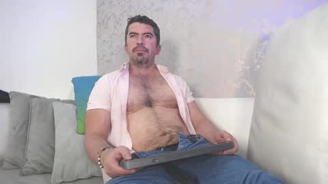 Juan k online show from January 2026 05:27:02 PM