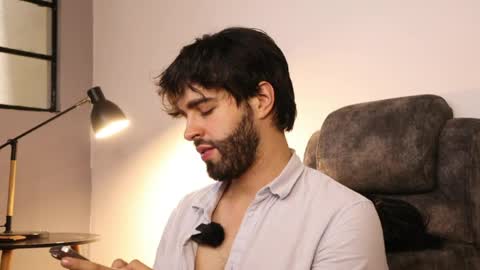 juanmilano online show from May 2026 04:45:02 PM