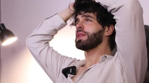 juanmilano online show from May 2026 04:50:01 AM