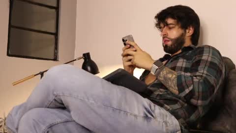 juanmilano online show from May 2026 01:57:02 AM
