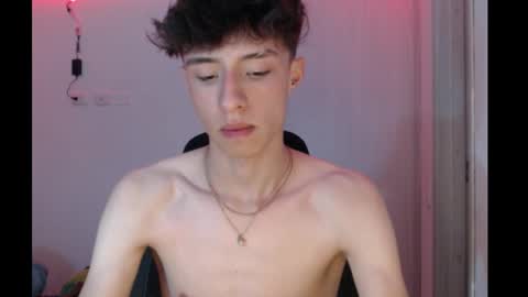 Snapshot of juanmres chatting on November 2025 04:47:01 AM juanmres online show from November 2025 04:47:01 AM