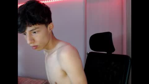 Snapshot of juanmres chatting on December 2025 04:45:02 PM juanmres online show from December 2025 04:45:02 PM