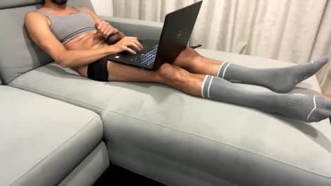 Snapshot of juanxxxo_ chatting on February 2025 10:15:02 PM juanxxxo_ online show from February 2025 10:15:02 PM