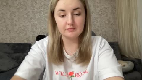 JudeValenti online show from November 2025 04:42:02 PM