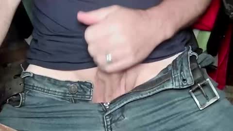 Jrgen Schnfeld online show from October 2025 10:22:02 AM