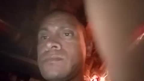 Snapshot of jugg3 chatting on December 2024 04:08:02 AM Carlos online show from December 2024 04:08:02 AM