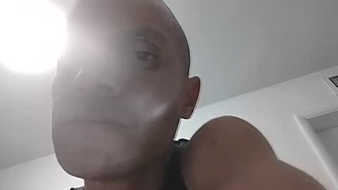 Snapshot of jugg3 chatting on January 2025 07:25:02 AM Carlos online show from January 2025 07:25:02 AM