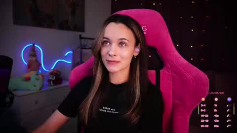 Angelina online show from February 2025 08:11:02 PM