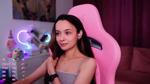 Angelina online show from September 2025 10:29:01 AM