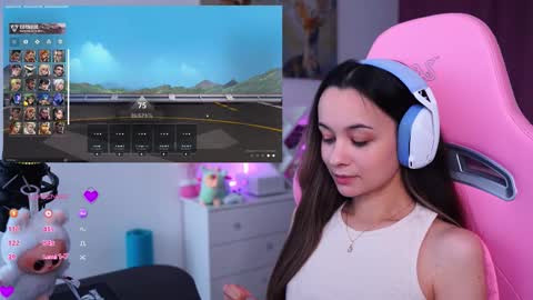 Angelina online show from October 2025 11:00:02 AM