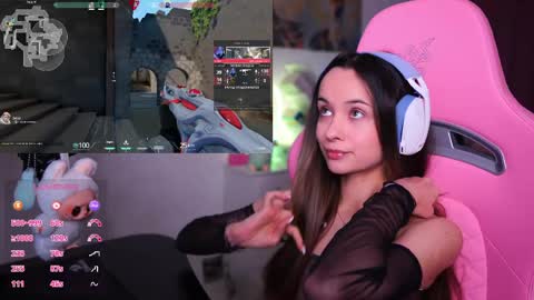 Angelina online show from April 2026 03:34:02 PM