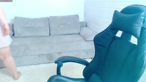 Snapshot of juicy_diana chatting on June 2026 03:18:01 AM Diana For friends simple Di online show from June 2026 03:18:01 AM