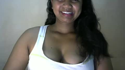 stellah online show from October 2025 02:00:01 AM