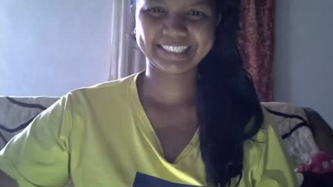 Snapshot of juicy_pretty chatting on June 2026 08:12:02 AM stellah online show from June 2026 08:12:02 AM