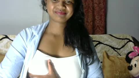Snapshot of juicy_pretty chatting on July 2026 01:41:01 AM stellah online show from July 2026 01:41:01 AM