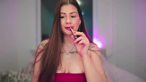 Elena online show from November 2025 03:55:01 PM