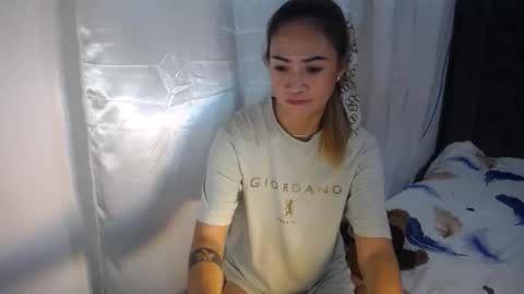 Snapshot of juicyliciousgirl chatting on February 2026 09:11:01 PM Den online show from February 2026 09:11:01 PM