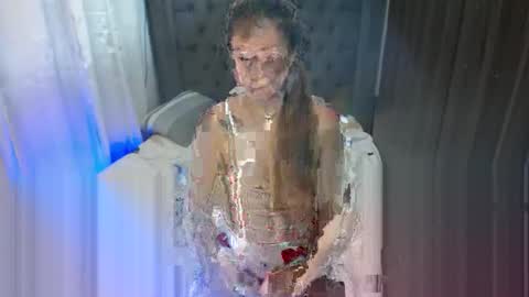 Snapshot of juicyliciousgirl chatting on February 2026 02:27:01 PM Den online show from February 2026 02:27:01 PM