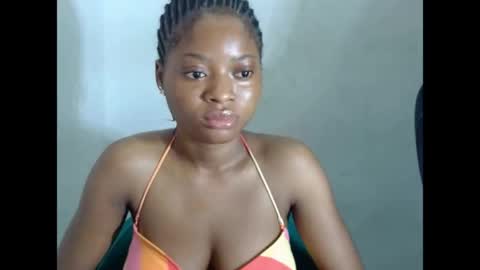 juicynpinkx online show from April 2026 09:01:02 AM