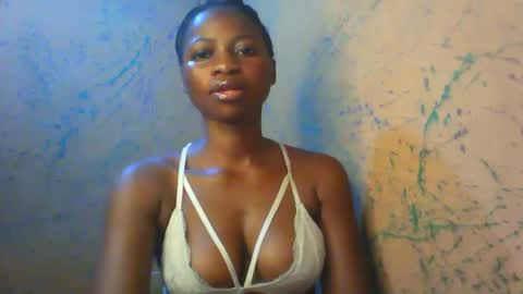 juicypiexx online show from September 2025 03:28:02 PM