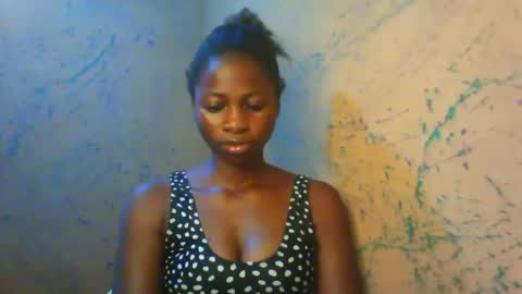juicypiexx online show from October 2025 04:18:01 PM