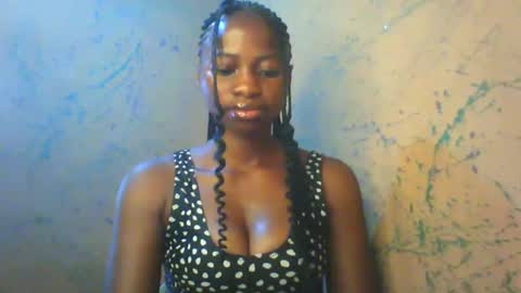juicypiexx online show from October 2025 02:17:02 PM
