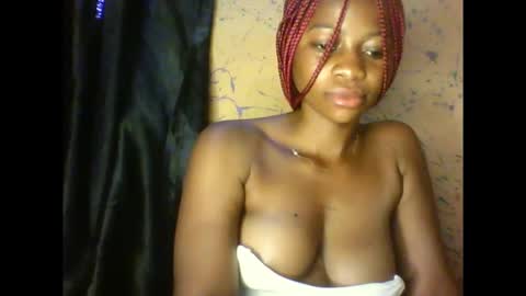 juicypiexx online show from December 2025 02:46:02 PM